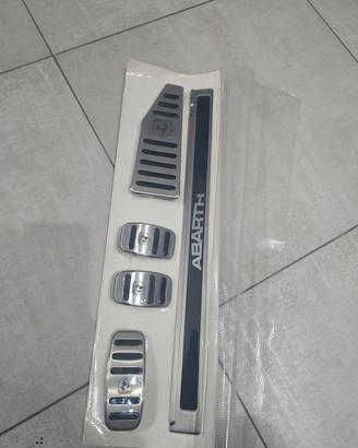 kit pedali e battitacco abarth 500 595 695