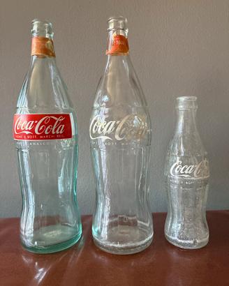 Vecchie bottiglie CocaCola
