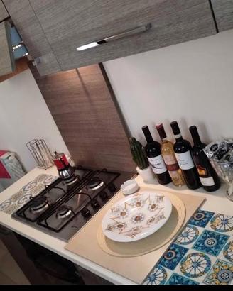 cucina  completa 3.20 metri più 1.80 metri