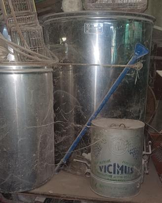 attrezzatura per vino 