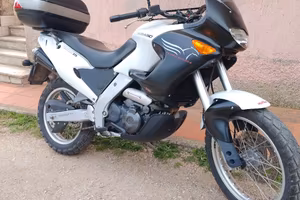 Aprilia Pegaso cube  