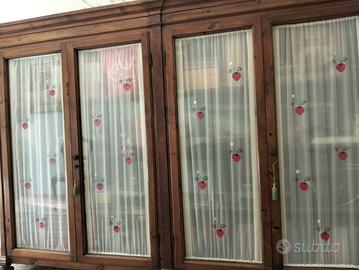 Vetrina sala cucina in legno antico