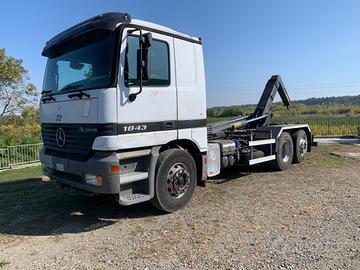 Mercedes Actros