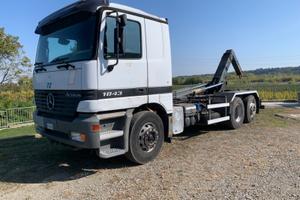 Mercedes Actros