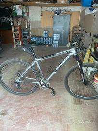 Bucicletta Mountain Bike