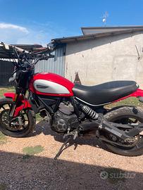 Ducati Scramble icon red 800