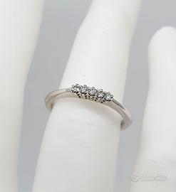 COD.147B.26 ANELLO REGINA