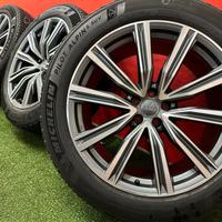 Cerchi Audi Q8 SQ8 4M Gomme Invernali 285 45 21