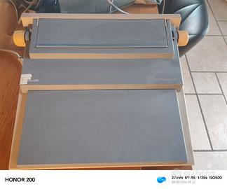 macchina da scrivere olivetti 