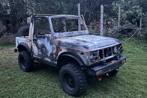 Suzuki samurai 410