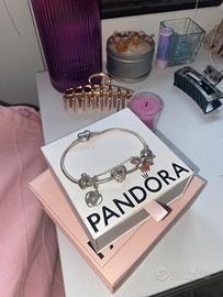 Bracciale Pandora con charm