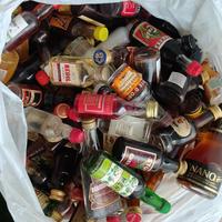 stock oltre 150 bottiglie mignon