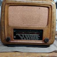 Radio a valvole Philips anni '40