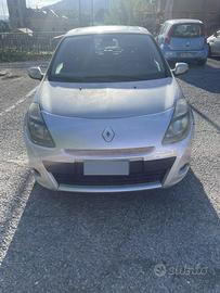 Clio 3 porte 2011