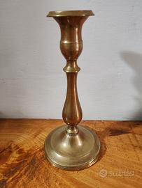Candelabro vintage singolo in ottone