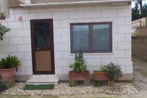 Appartamento Indipendente (Militari)