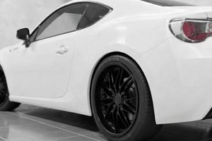 Cerchi leggeri canale rovesciato 5x100 r18