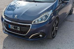 Peugeot 208 gt line