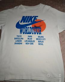 Maglietta Nike World Tour bianca – come nuova, tag
