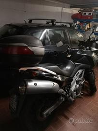 VStrom DL 650 Suzuki anno 2004 km 60.500