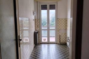 PAVIA - VIA AMATI N. 6 - LUMINOSO TRILOCALE + CANT