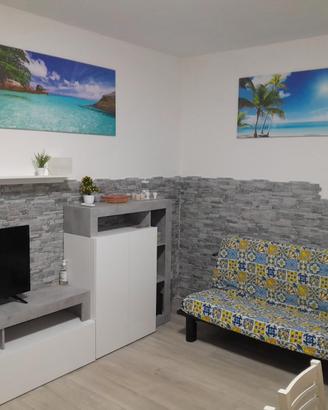Bilocale Serapo 40 mt. spiaggia