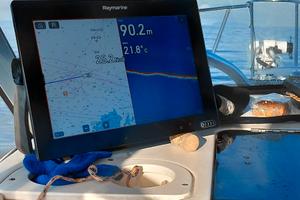 ecoscandaglio Raymarine Axiom 12