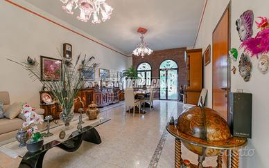 VILLA A SCHIERA CON GIARDINO PRIVATO SEGRATE CENTR
