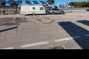 si effettua trasporto di roulotte 