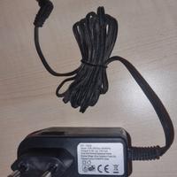 Alimentatore 5 Volt 700mA ST-1202 universale 