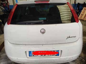 FIAT GRANDE PUNTO RICAMBI