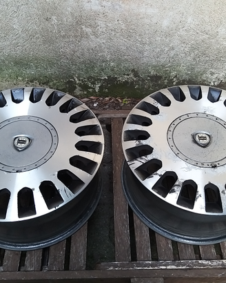 Cerchi in lega 215 60 R16