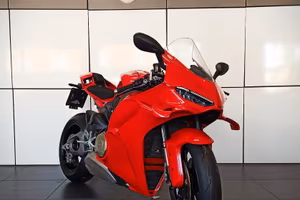 Ducati Panigale V4 Base Red