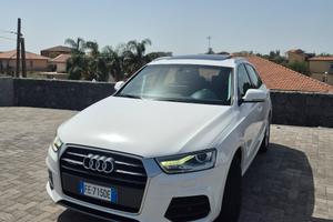 AUDI Q3 SPORT QUATTRO STRONIC TDI 