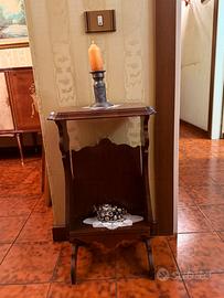 Mobile porta oggetti in legno