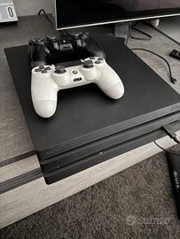 PlayStation 4 pro - 500 gb con 2 joypad