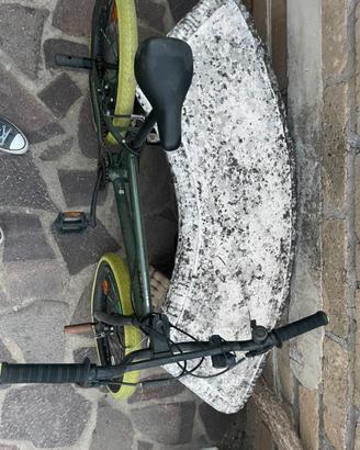 BMX bicicletta