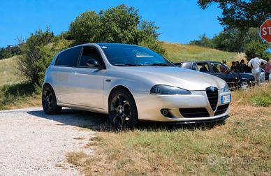 Alfa Romeo 147