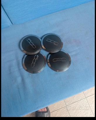 4 coprimozzo fiat 500 originali tutto 18 euro