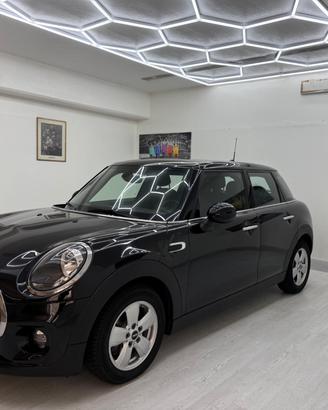 Mini 1.5 One D Business XL