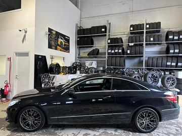 Cerchi Mercedes classe E coupè raggio 18 NUOVI