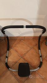 Attrezzo per addominali