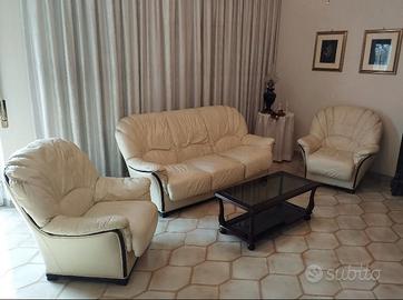 Divano + coppia di poltrone in pelle