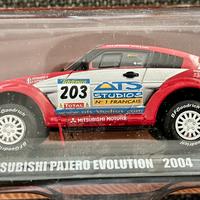 Mitsubishi PAJERO EVOLUTION Paris Dakar 2004