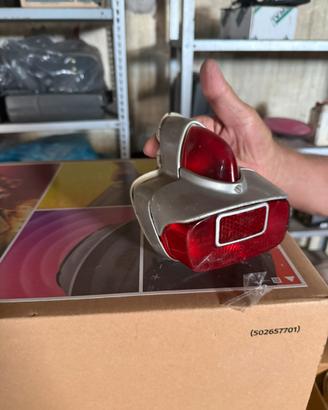 Fanale posteriore vespa anno 60
