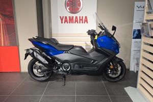 Yamaha T Max 560