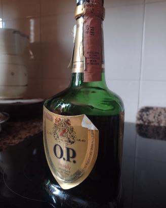 bottiglia O.P. brandy