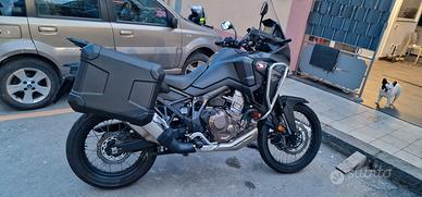 Honda Africa Twin CRF1100L (2024) 