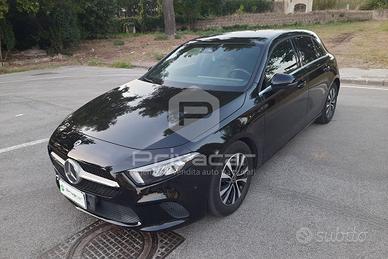 MERCEDES A 180 d Automatic Business Extra