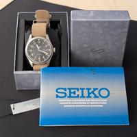 Seiko 5 Sports Field Full set con documenti